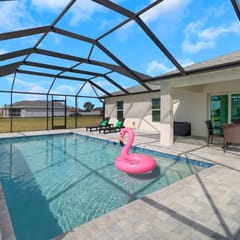 Luxury Retreat w/ Heated SaltWater Pool! Perfect for 2 families