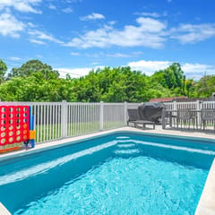 Remodel Home w/ Heated pool, patio & gas grill