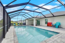 2 Stunning New homes with Heated Saltwater Pools and Piers! - Image 2