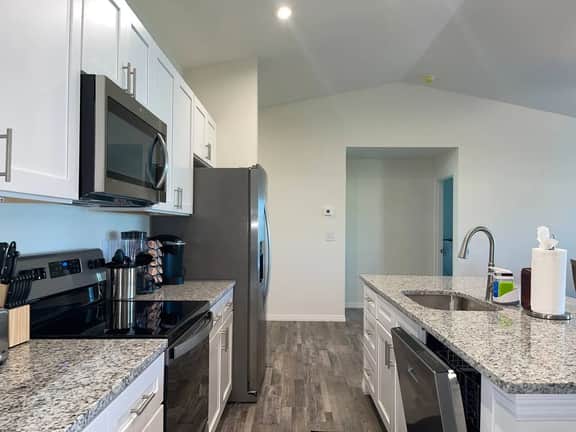 New Construction w/ Lanai. Great for 2 Families!