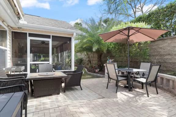 The Villages: Sumter Landing w/ lanai, patio!