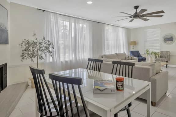 Sun & Swim Villa W/ Fence + Pool by Siesta Key! - Image 5