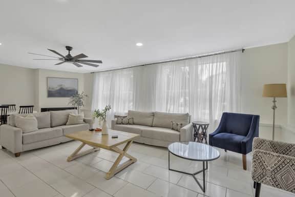 Sun & Swim Villa W/ Fence + Pool by Siesta Key! - Image 3