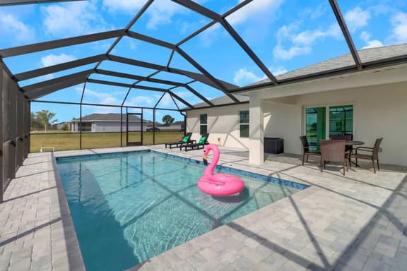 Luxury Retreat w/ Heated SaltWater Pool! Perfect for 2 families